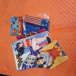 Wonder Woman writing set